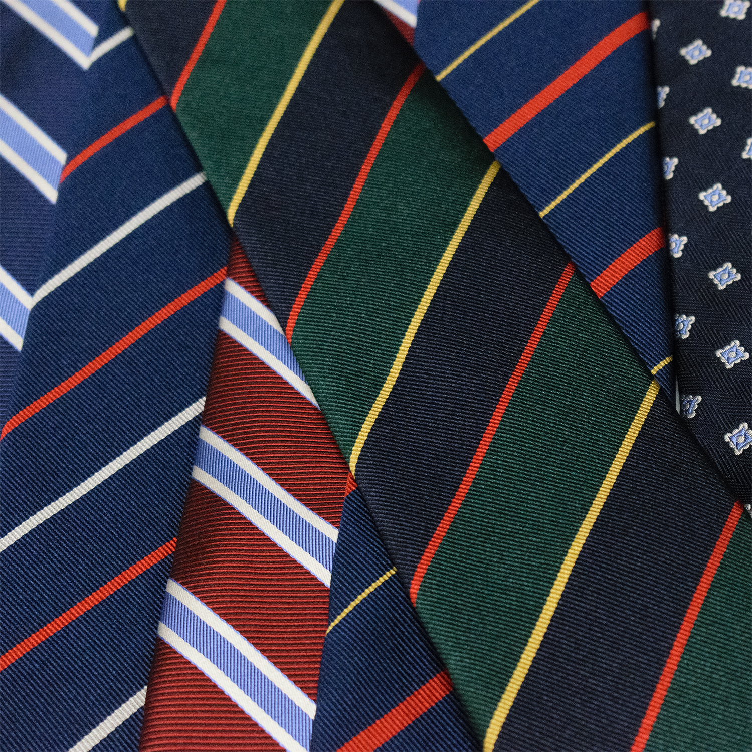 Navy / Green / Red / Gold Regimental Tie - Argyle & Sutherland Highlanders