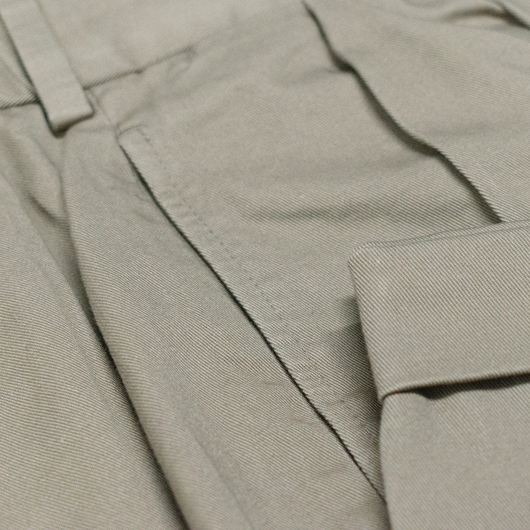 Olive Pleated Combed Cotton Pants - Classic Fit
