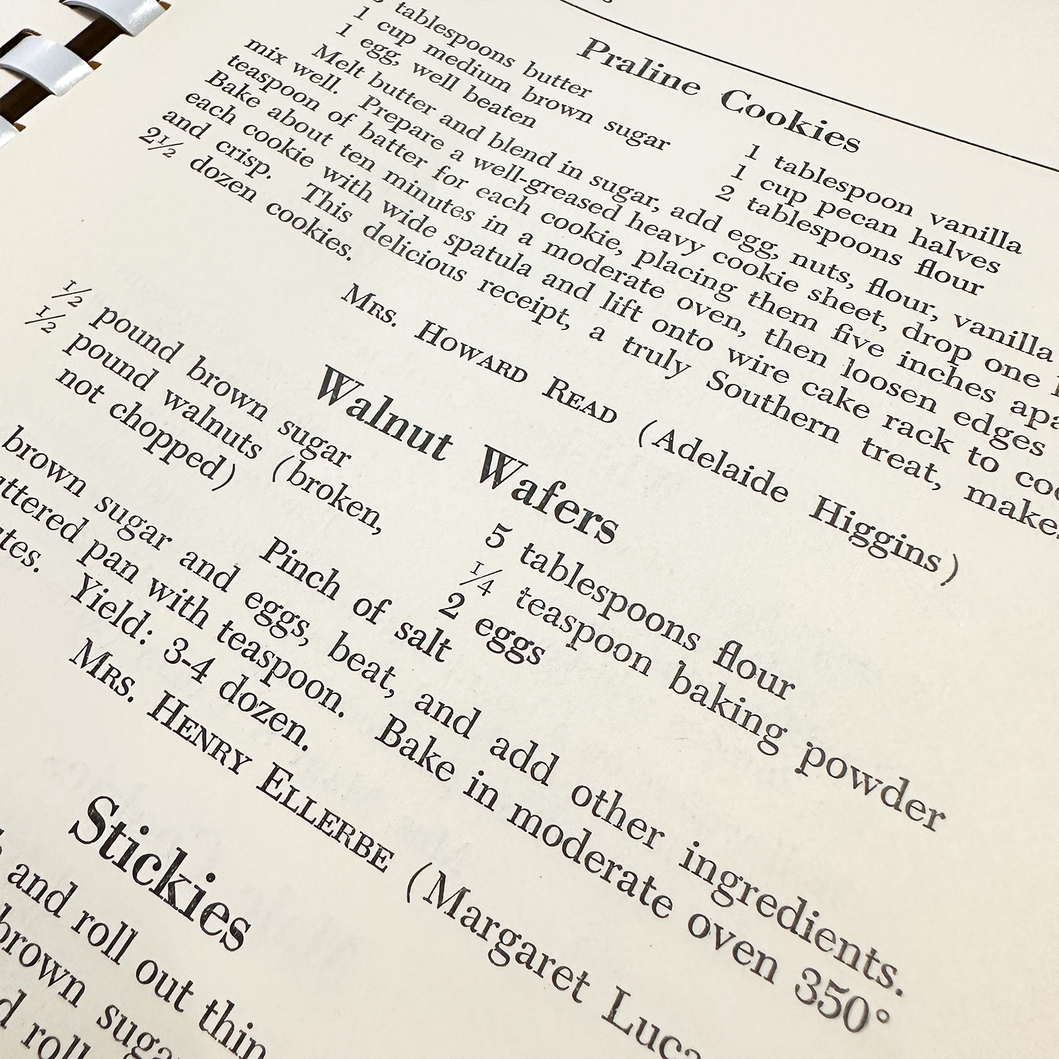 M&K Vintage - Charleston Receipts Cookbook (1986)