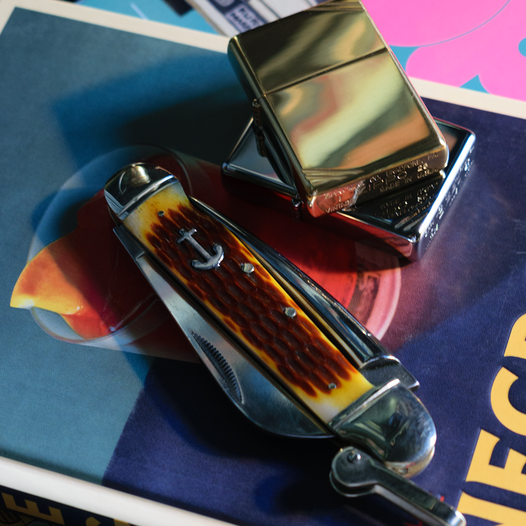 Novelty, Gifts, & Knives