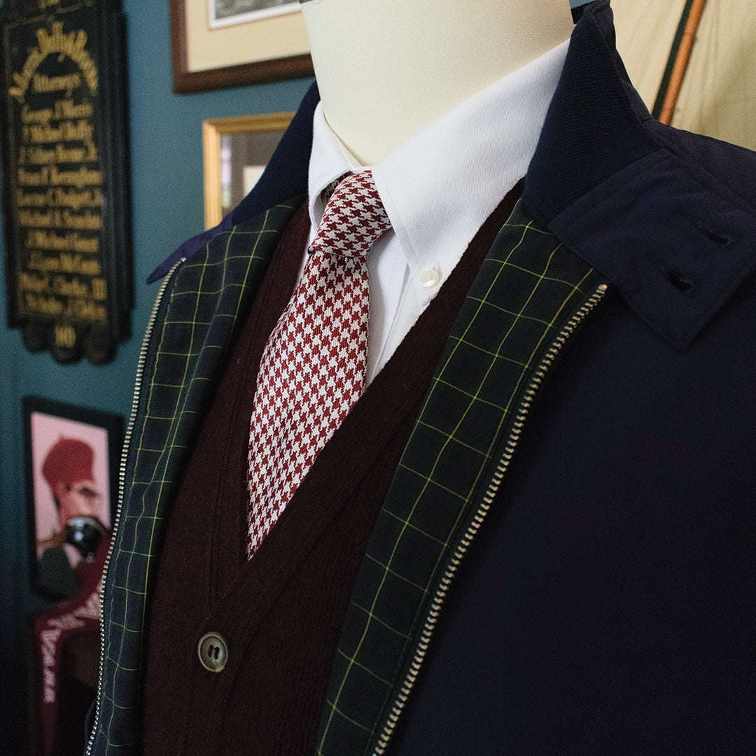 Burgundy / Silver Houndstooth Tie